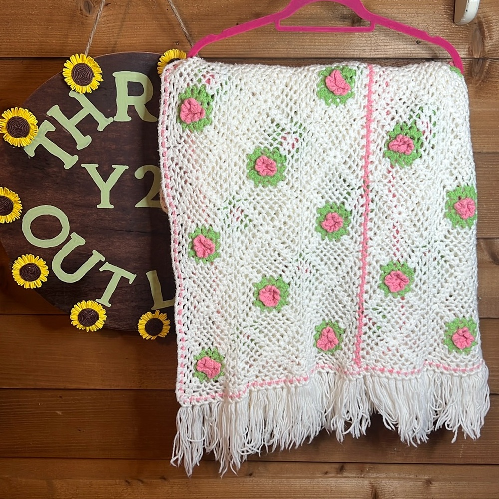 Handmade XL Crochet Rose Flower Stripe Pink Baby Girl Fringe Blanket Throw